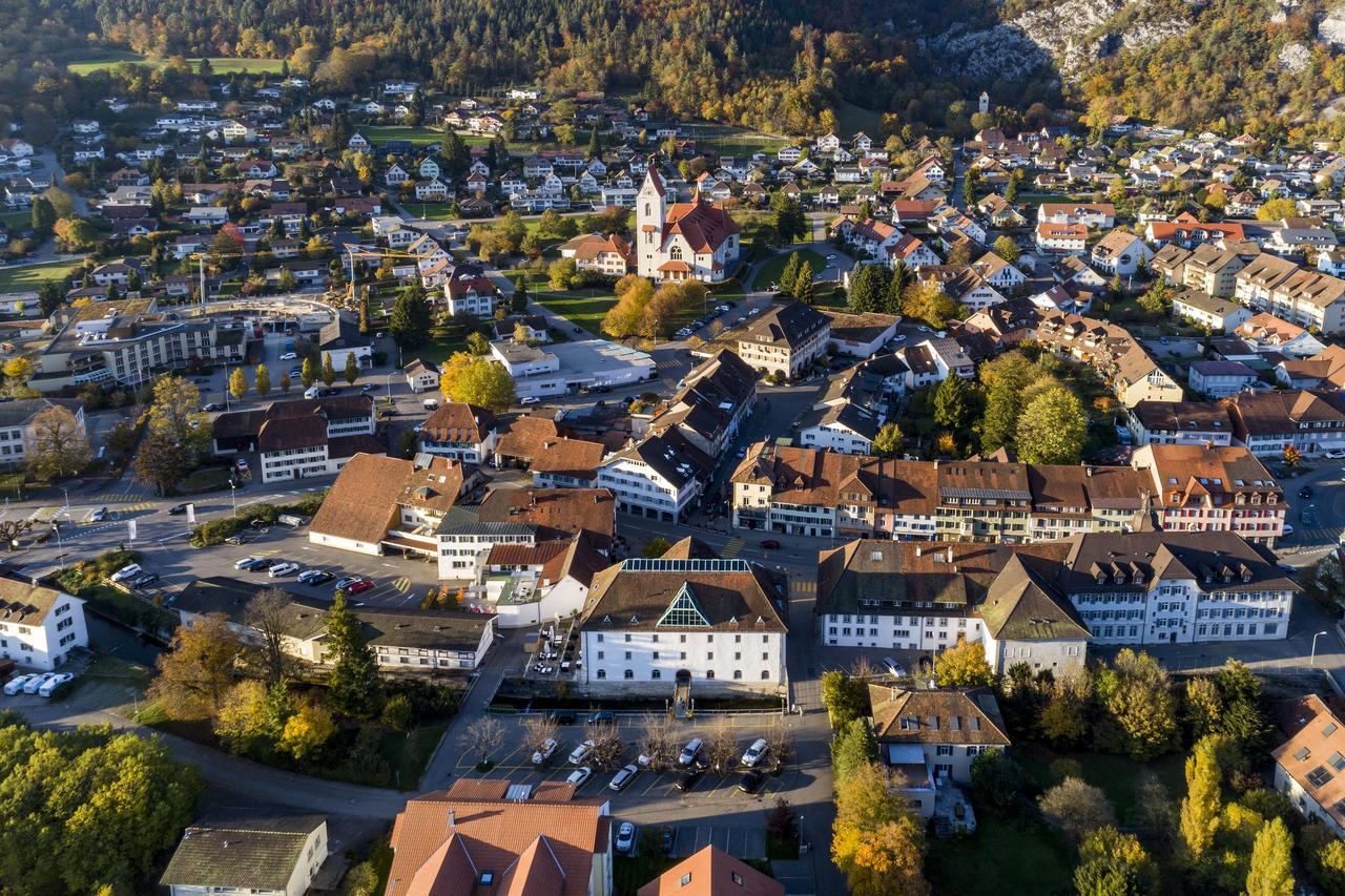 Hotel Balsthal Luaran gambar